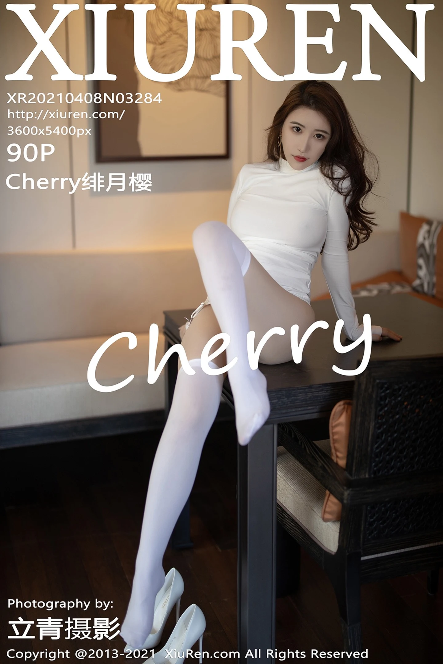 [XiuRen秀人网]VOL.3284 女神Cherry绯月樱三亚旅拍连衣裙配白丝吊袜撩人姿势极致诱惑写真90P-秀人网官方网站